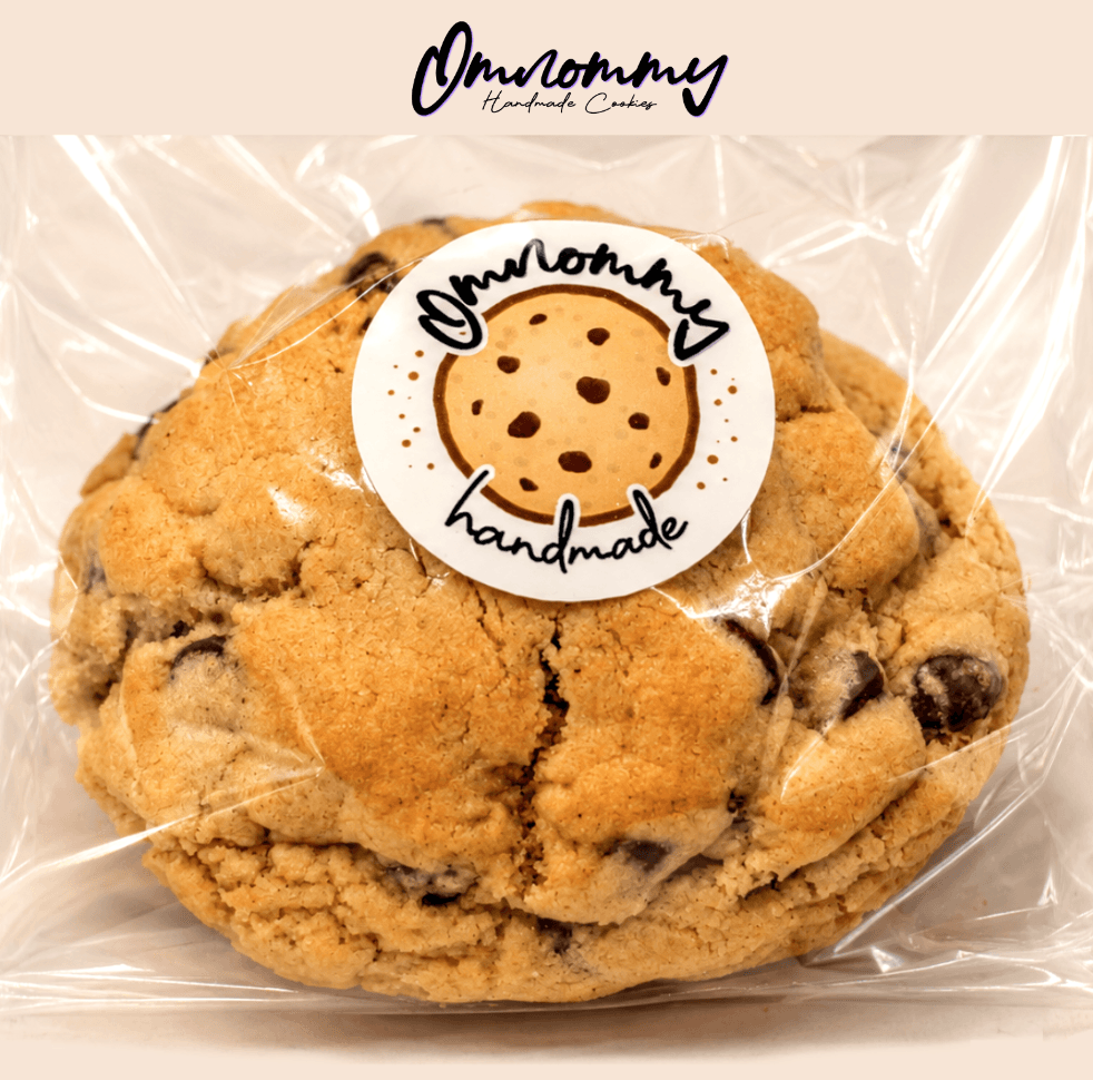 Individually Packaged Omnommy Chunky Chocolate Chip Cookie